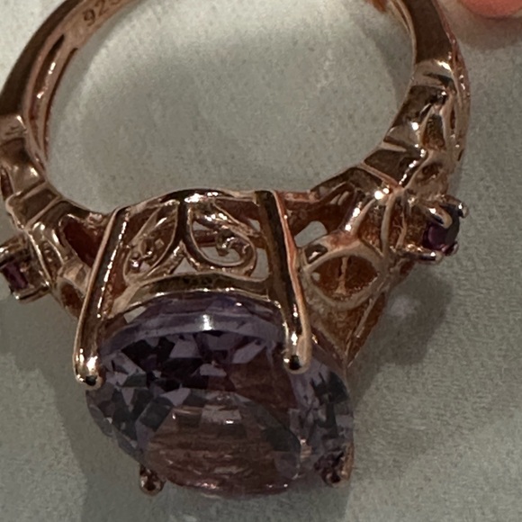 Vintage rose gold over sterling silver ring-large purple gemstone - Picture 12 of 16